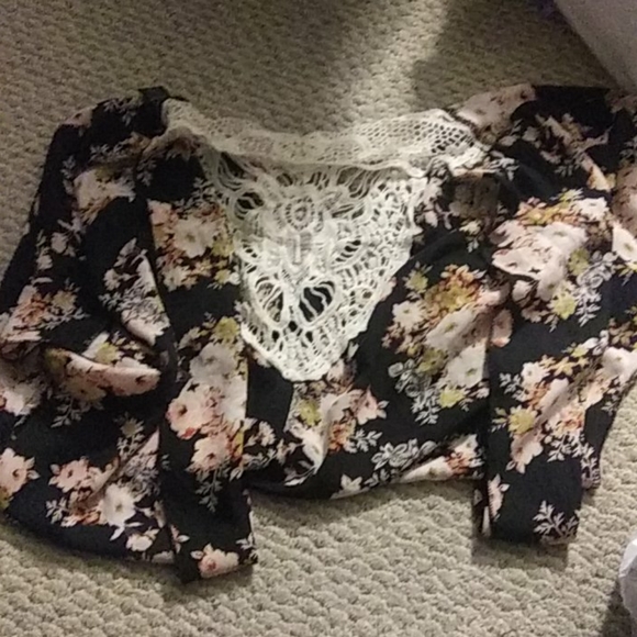 Cardigans - Picture 3 of 5